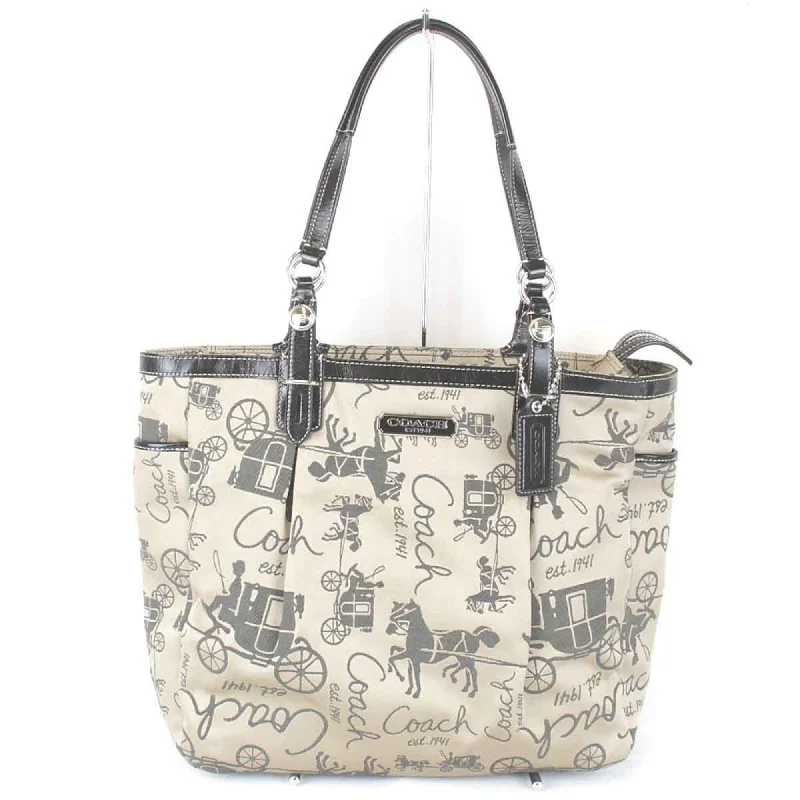 Coach  Canvas Tote Bag (Pre-Owned)