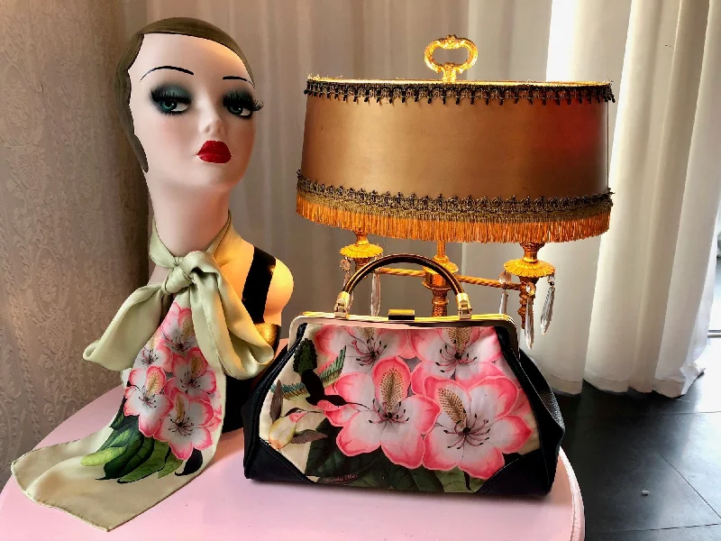 Handbag + Silk Scarf Libre