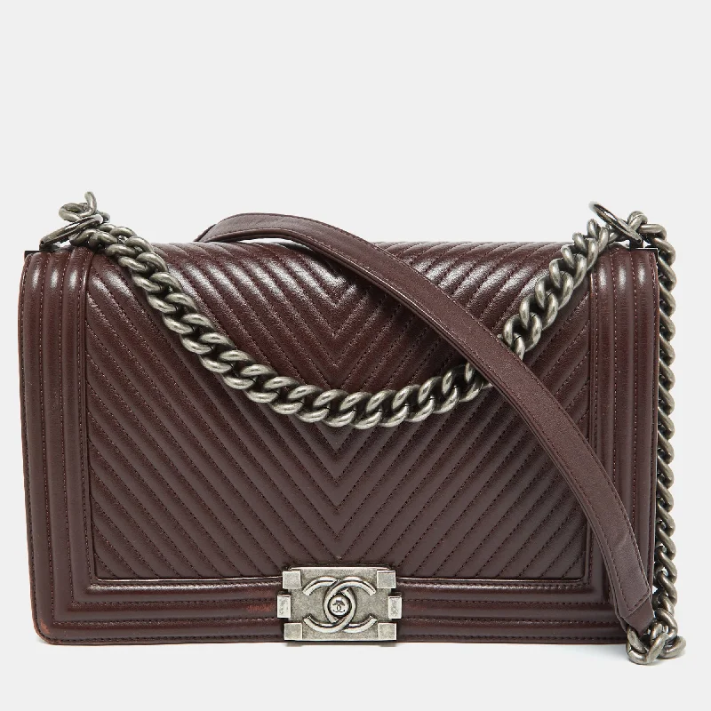 Chanel Burgundy Chevron Quilted Leather New Medium Boy Flap Bag