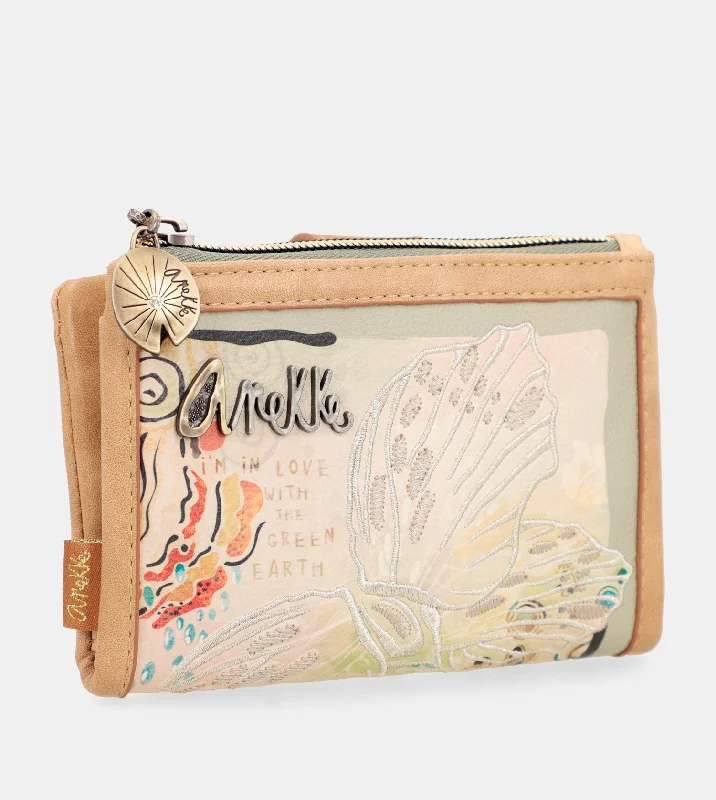 Butterfly medium flexible RFID wallet