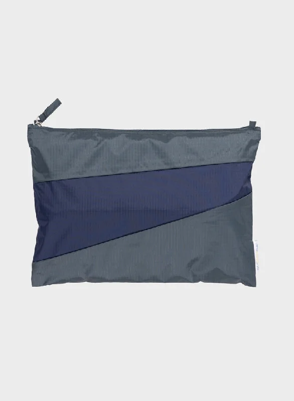 The New Pouch Go & Navy Large